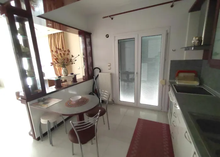 아파트 Ioli Luxury 리메나스