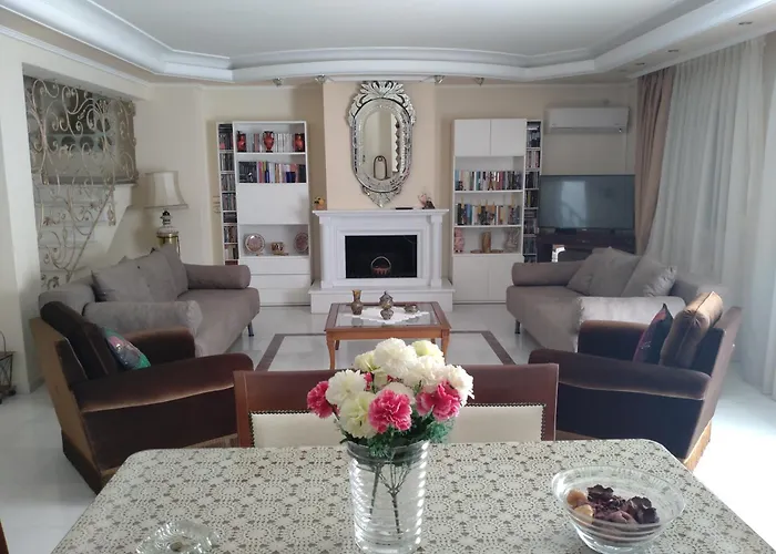 아파트 Ioli Luxury 리메나스